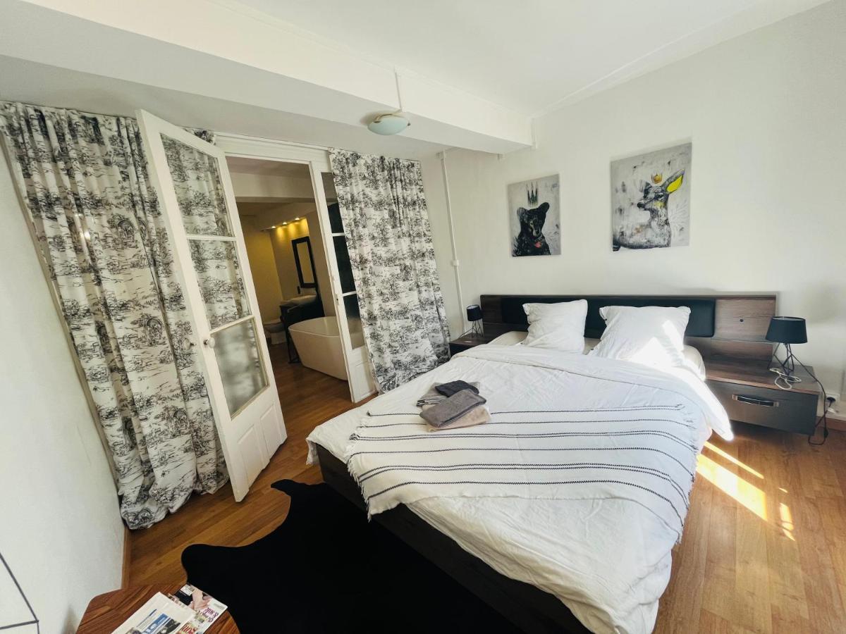 Chez Mimie Les Hotes Фонтевро л'Абе Екстериор снимка